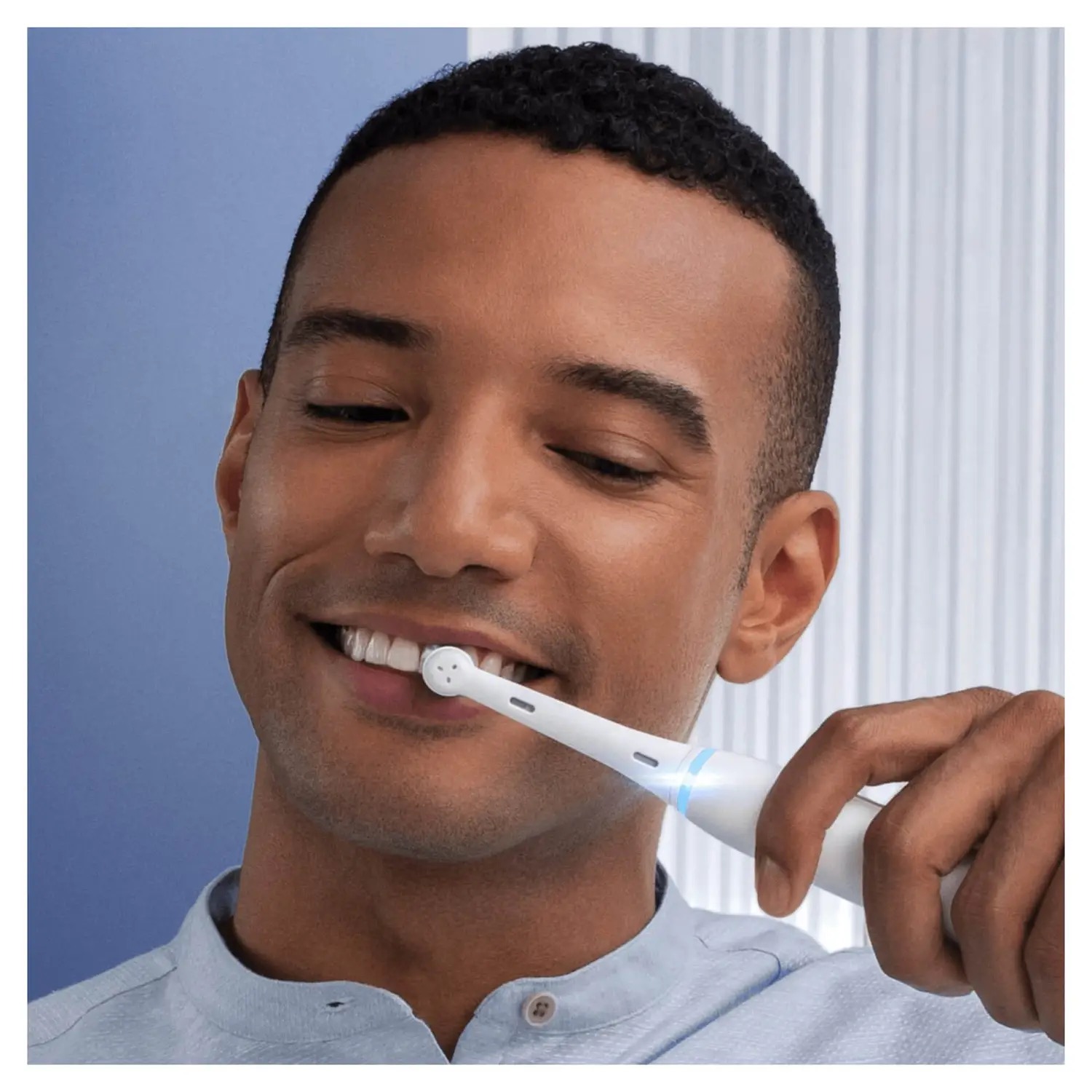 Bàn chải điện Oral-B iO Series 7 - tách Set 2 (White)