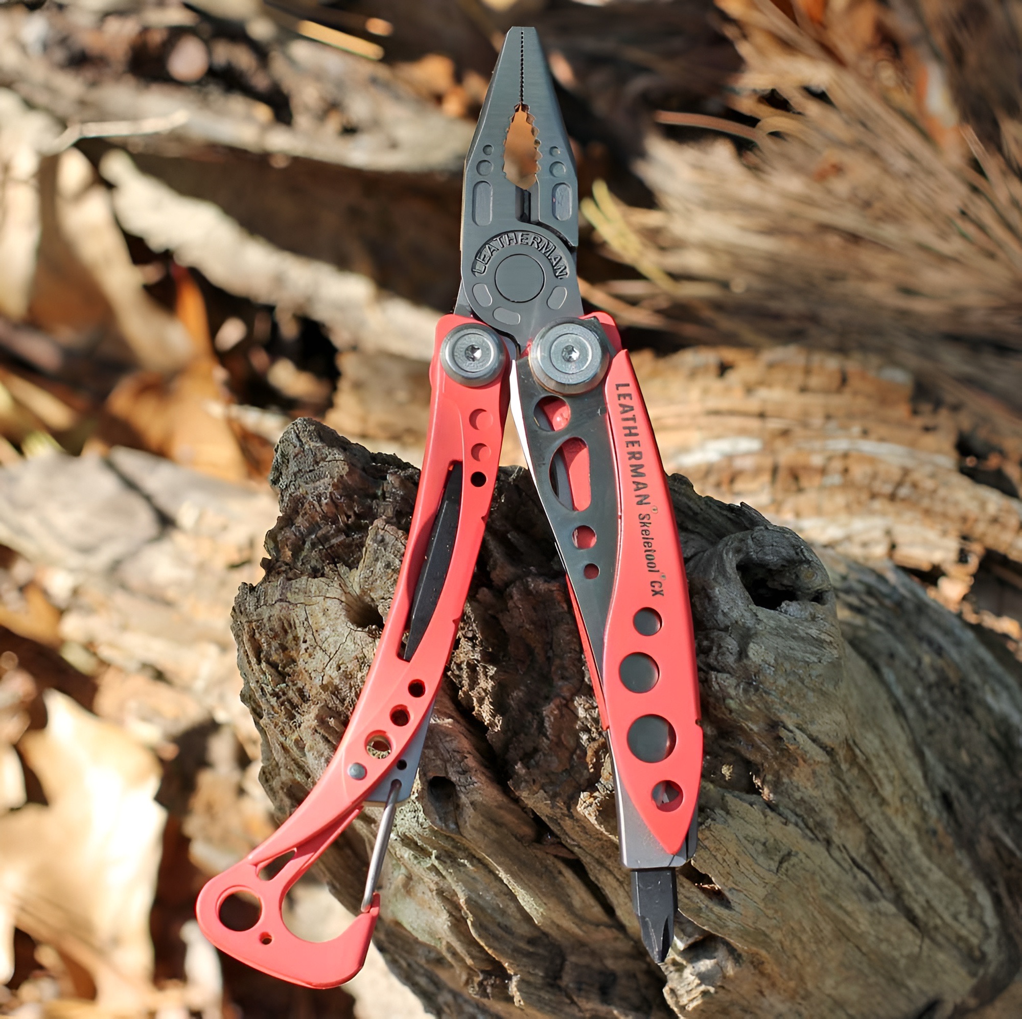 Dụng cụ đa năng Leatherman Skeletool CX
