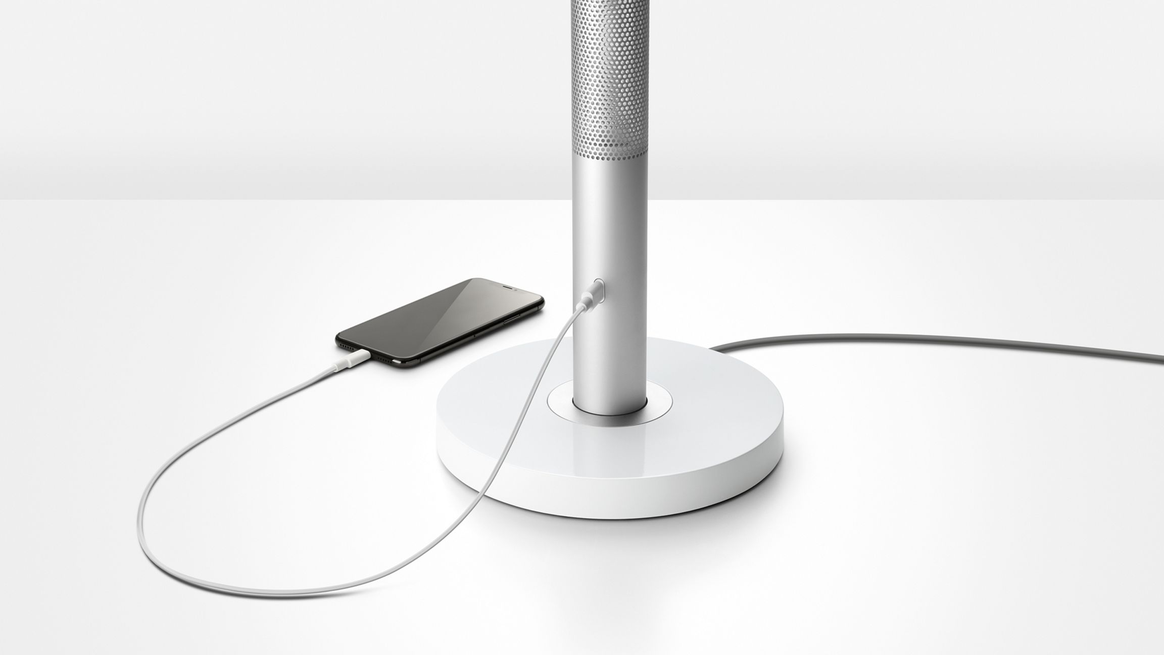 Đèn bàn cao cấp Dyson Solarcycle Morph Desk Light