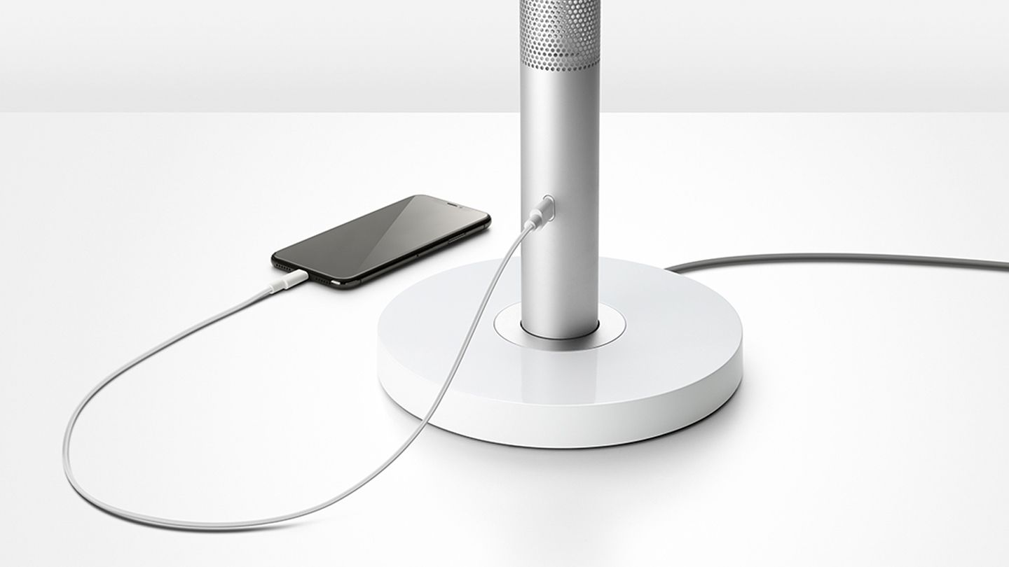 Đèn bàn cao cấp Dyson Solarcycle Morph Desk Light