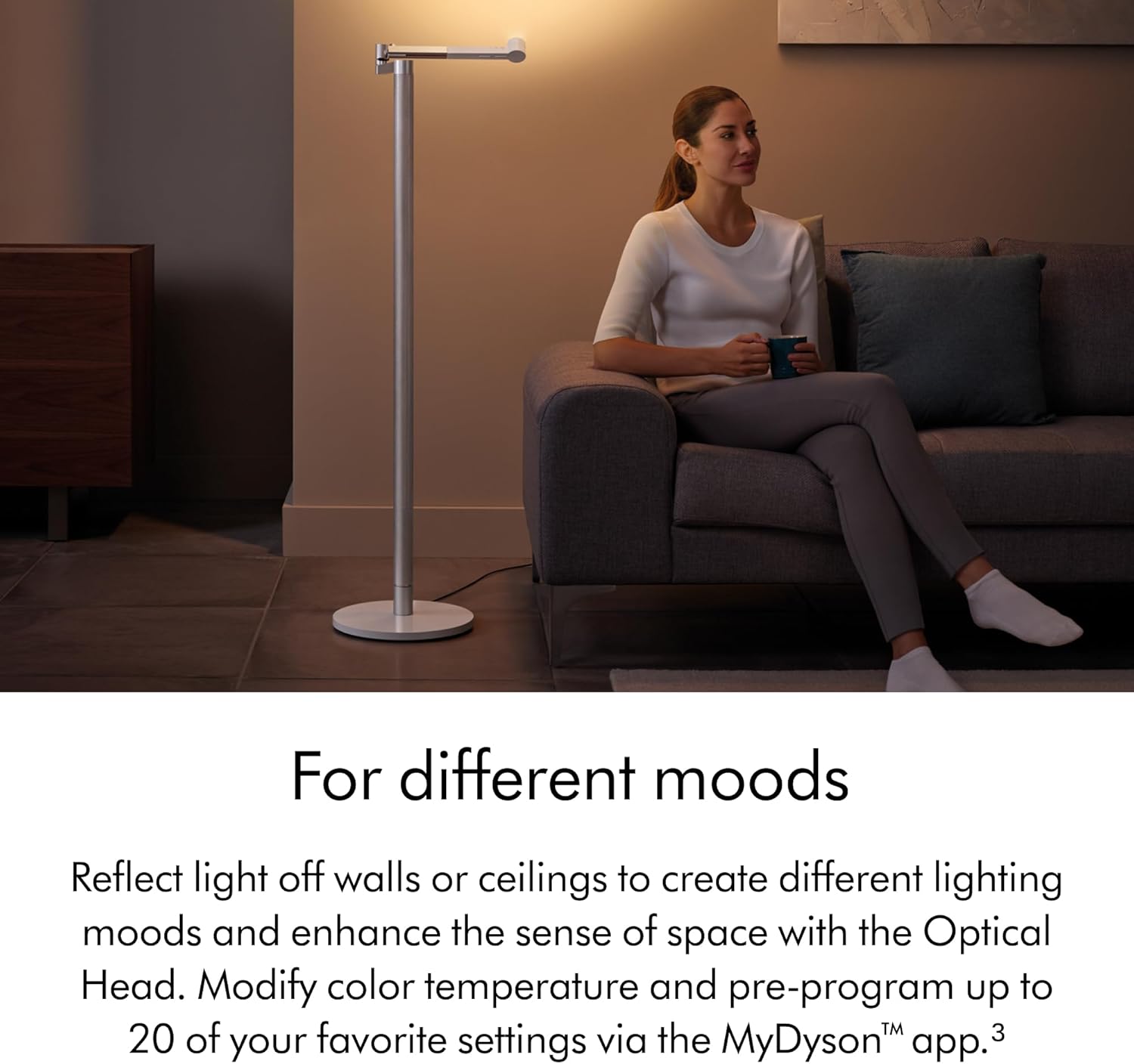 Đèn sàn cao cấp Dyson Solarcycle Morph Floor Light