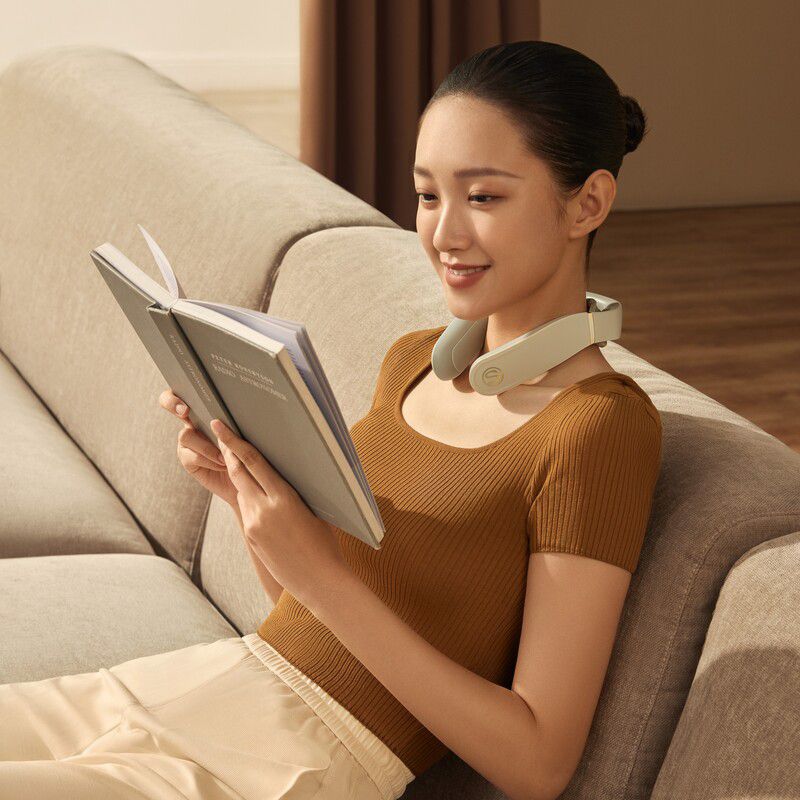 Máy massage cổ SKG 4098-3