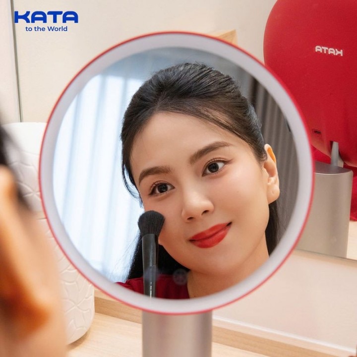 Gương led trang điểm KATA Miro O2