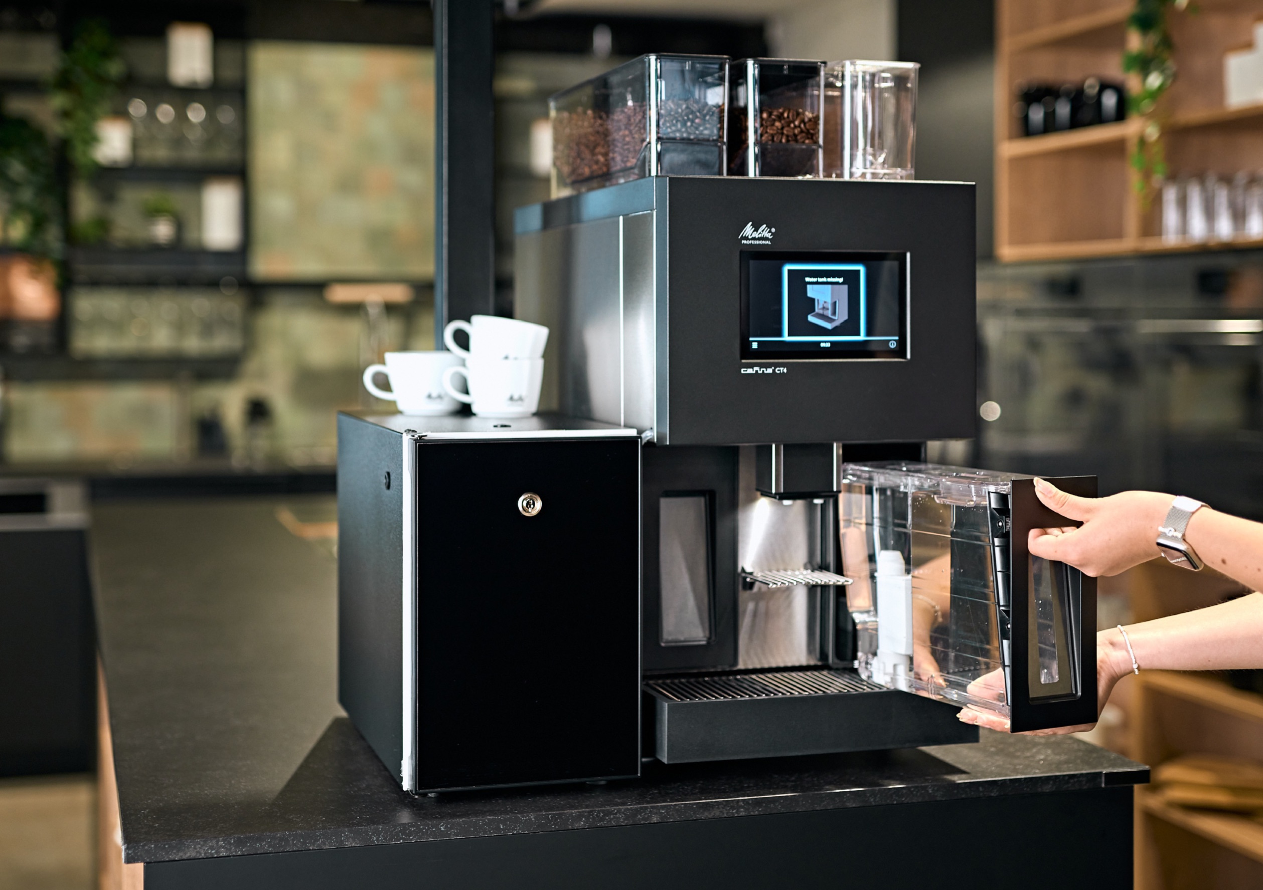 Máy pha cà phê siêu tự động Melitta Cafina CT4