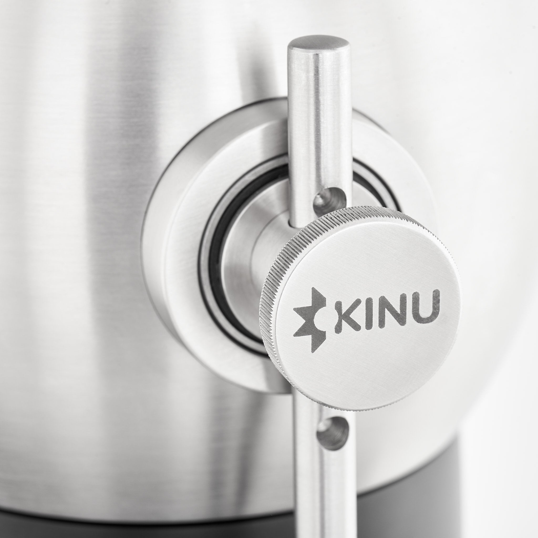 Cối xay cà phê để bàn cao cấp Kinu M68