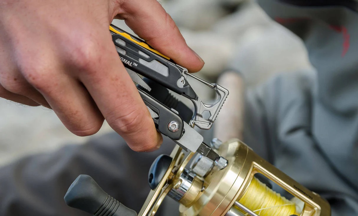 Dụng cụ đa năng Leatherman SIGNAL | New colors 2025
