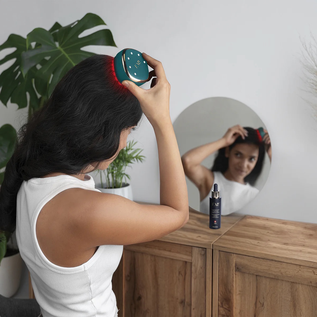 Máy kích thích mọc tóc Foreo FAQ™ 301