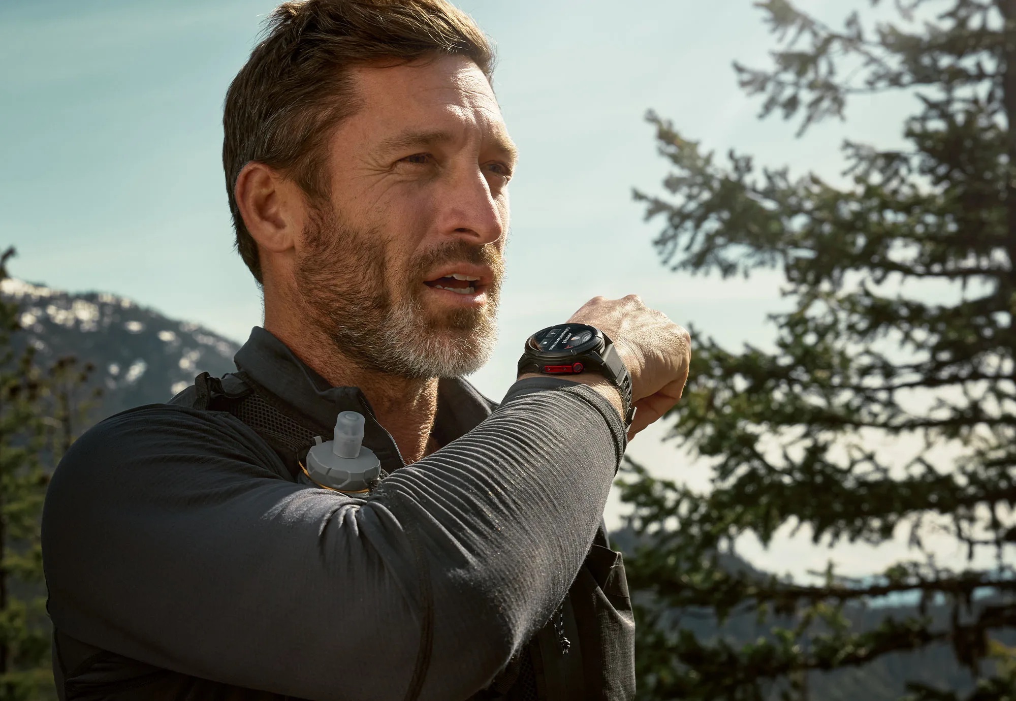Garmin Fenix 8 MicroLED (51MM) - Sapphire, Carbon Gray DLC Titanium with Black/Pebble Gray Silicone Band