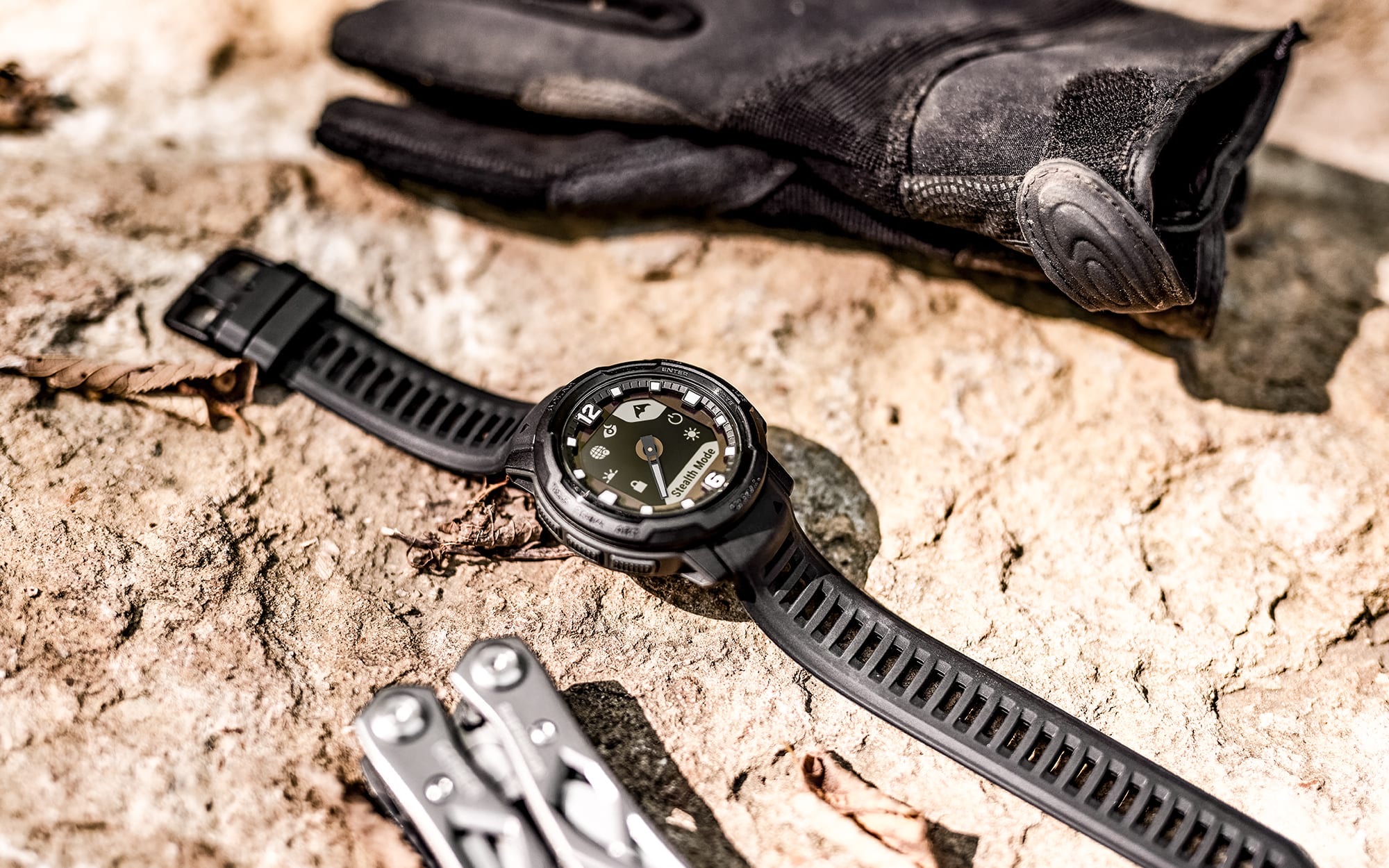 Garmin Instinct Crossover SOLAR - Tactical Edition
