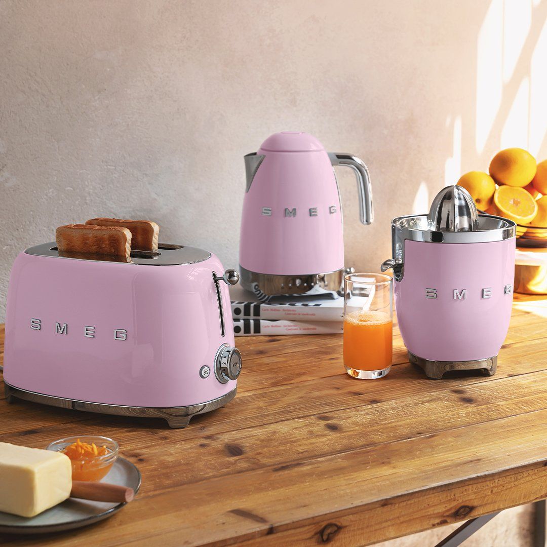Máy nướng bánh mì Smeg 50's Style TSF01 (Pink)