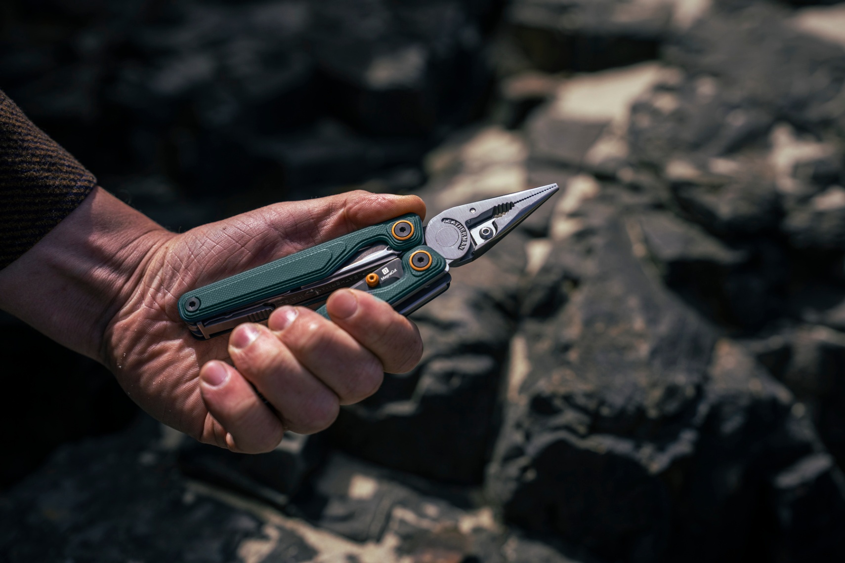 Dụng cụ đa năng Leatherman Wave Alpha - Cascadia