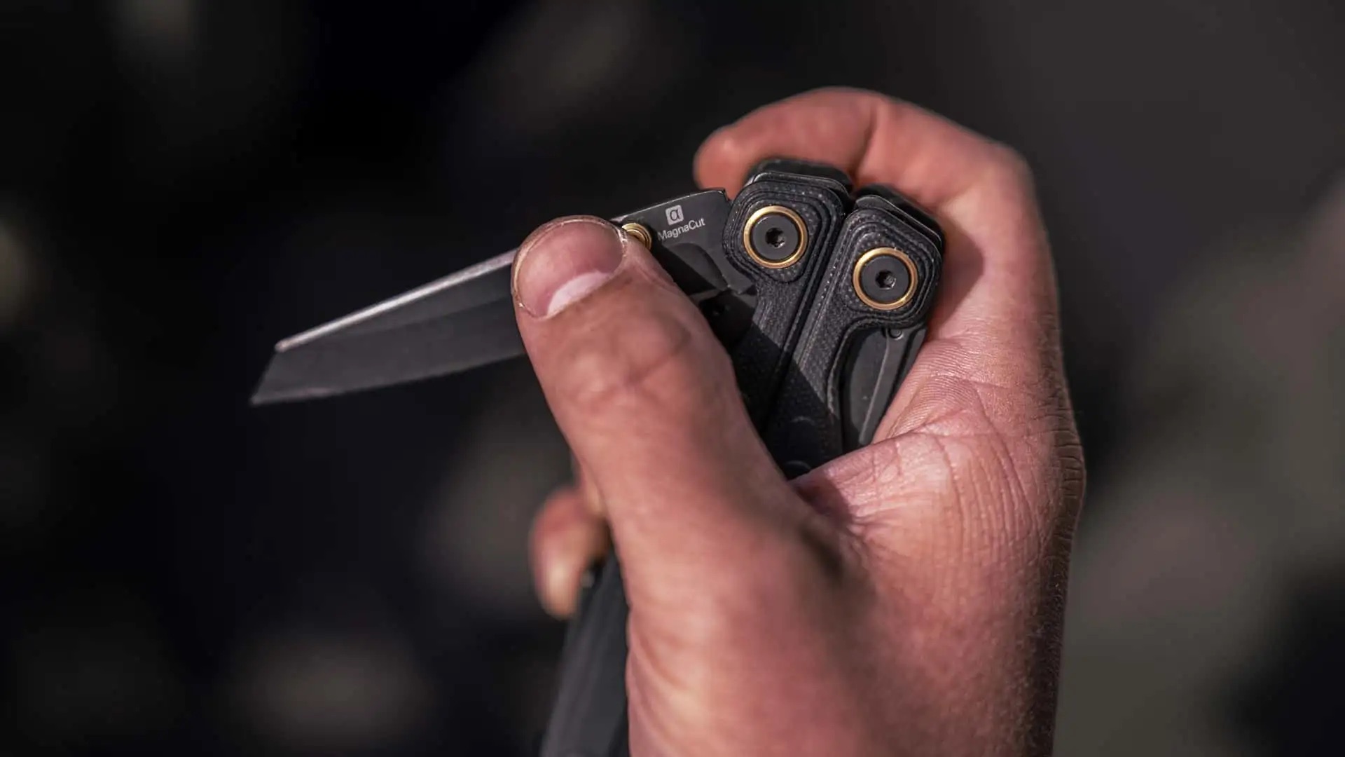 Dụng cụ đa năng Leatherman Wave Alpha