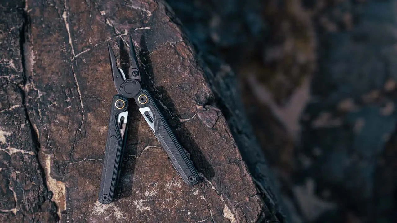 Dụng cụ đa năng Leatherman Wave Alpha