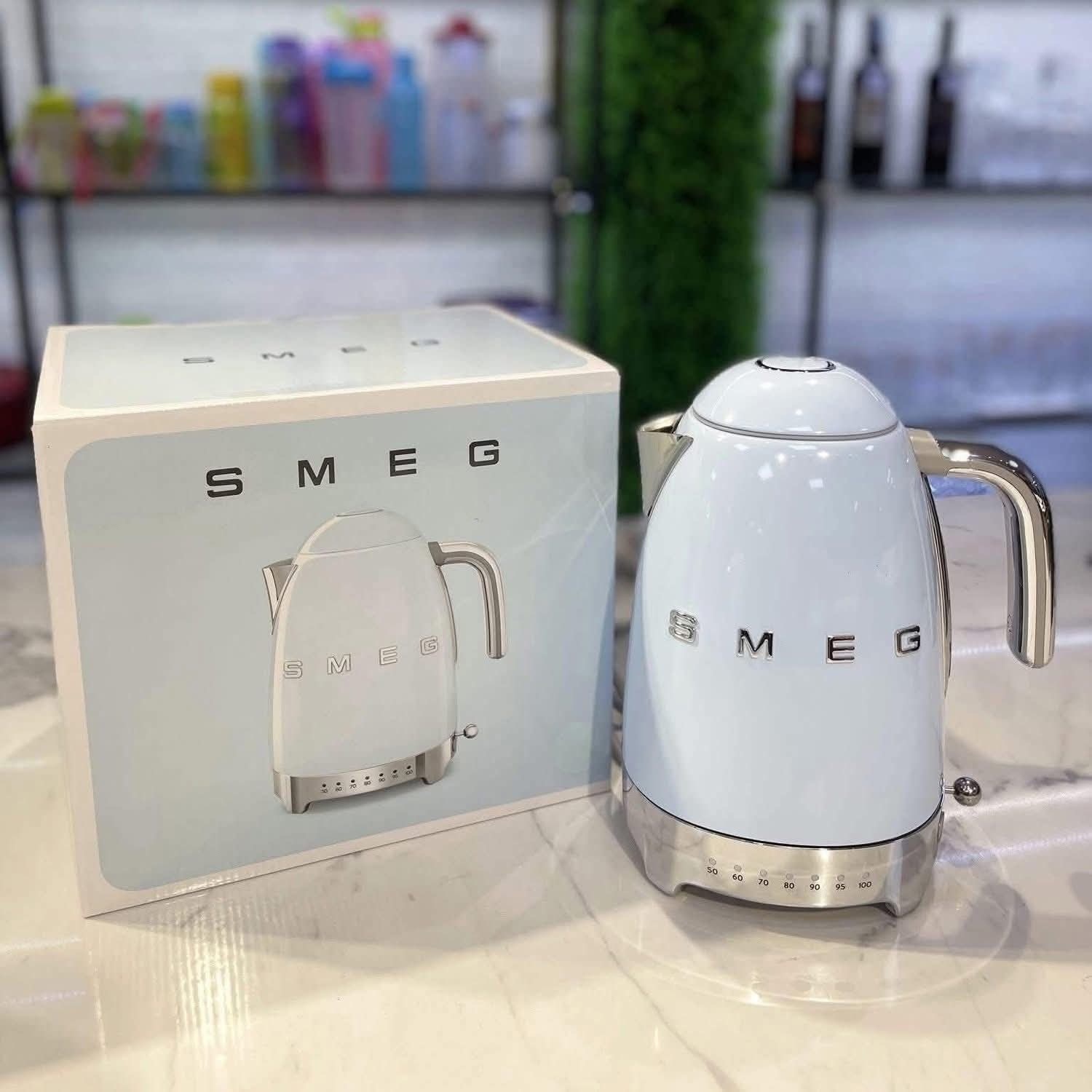 Ấm đun siêu tốc Smeg 50's Retro Style KLF04 (Blue)