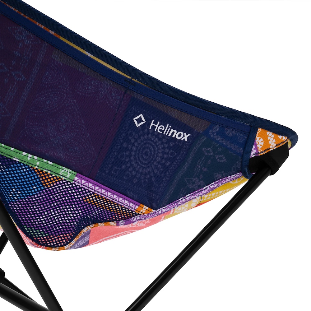 Ghế dã ngoại Helinox Chair Two - Rainbow Bandana Quilt
