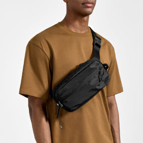 Túi Đeo Chéo Tomtoc Aviator T33 Chest Bag 2.5L