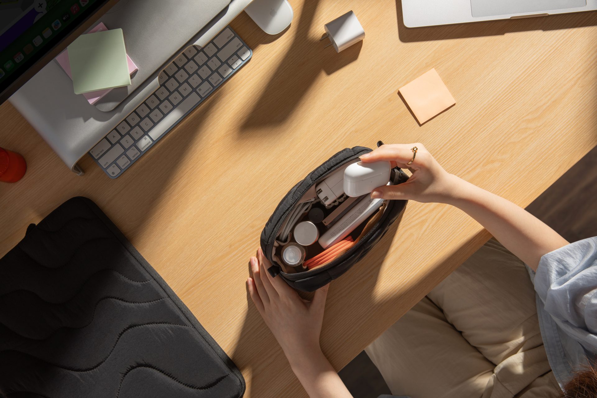 Túi chống sốc Tomtoc Terra-A27 Sleeve Kit Macbook/Laptop 14″