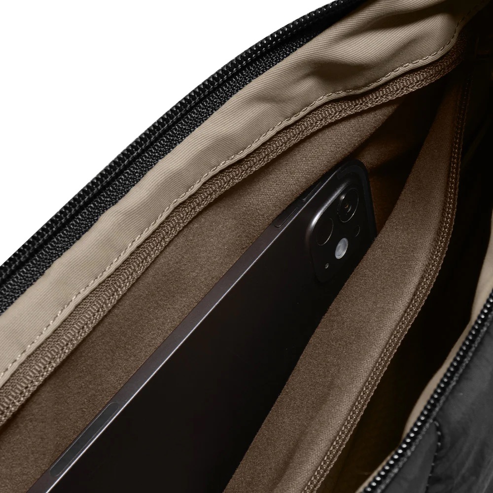 Túi xách Tomtoc Terra T34 Crossbody Bag Tablet (9L)