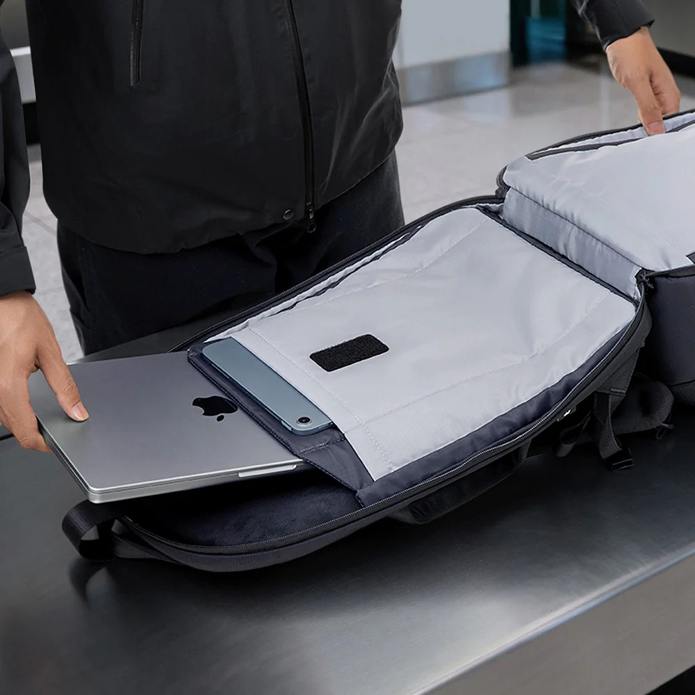 Balo Tomtoc UrbanEX T77 Laptop Backpack 26L