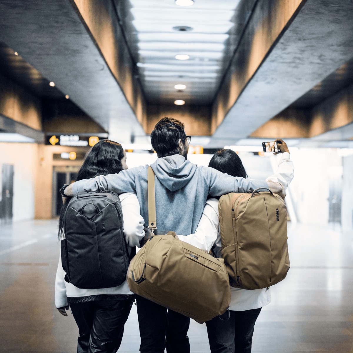 Túi hành lý Thule Aion Duffel Bag 35L