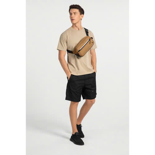 Túi đeo chéo Tomtoc Aviator RFID Sling Bag T35 3.5L