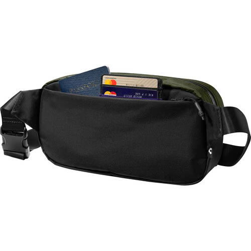 Túi đeo chéo Tomtoc Aviator RFID Sling Bag T35 3.5L