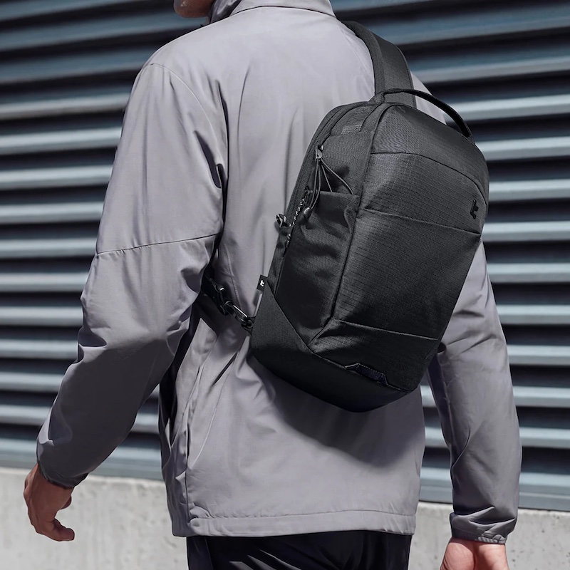 Túi đeo vai Tomtoc UrbanEX-T30 Sling Bag 10L for Laptop 14
