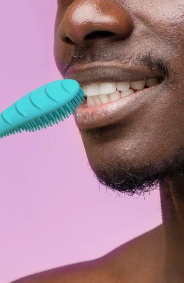Bàn chải điện Foreo ISSA 4 Smile, cho bé từ 5 tuổi