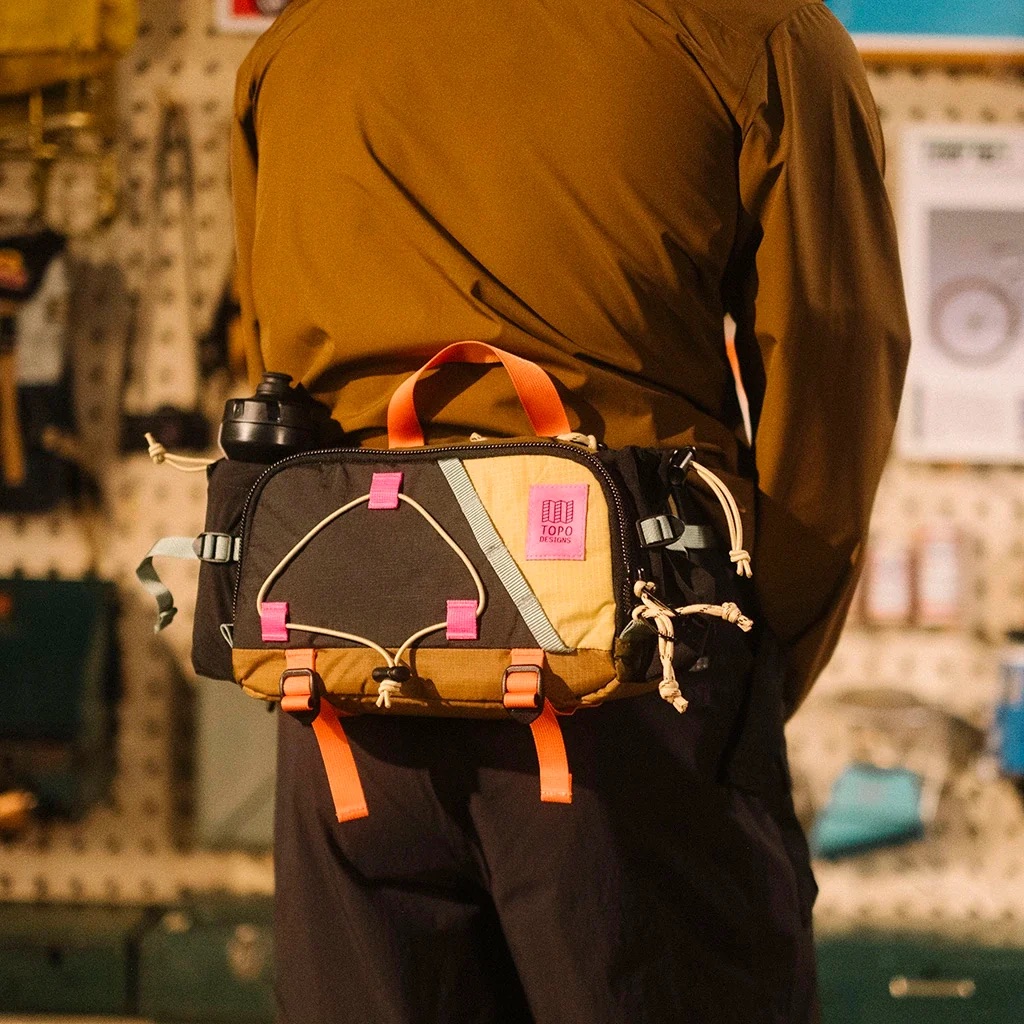 Túi đeo hông đa năng Topo Designs Mountain Hydro Hip Pack 4.4L (New Color 2026)