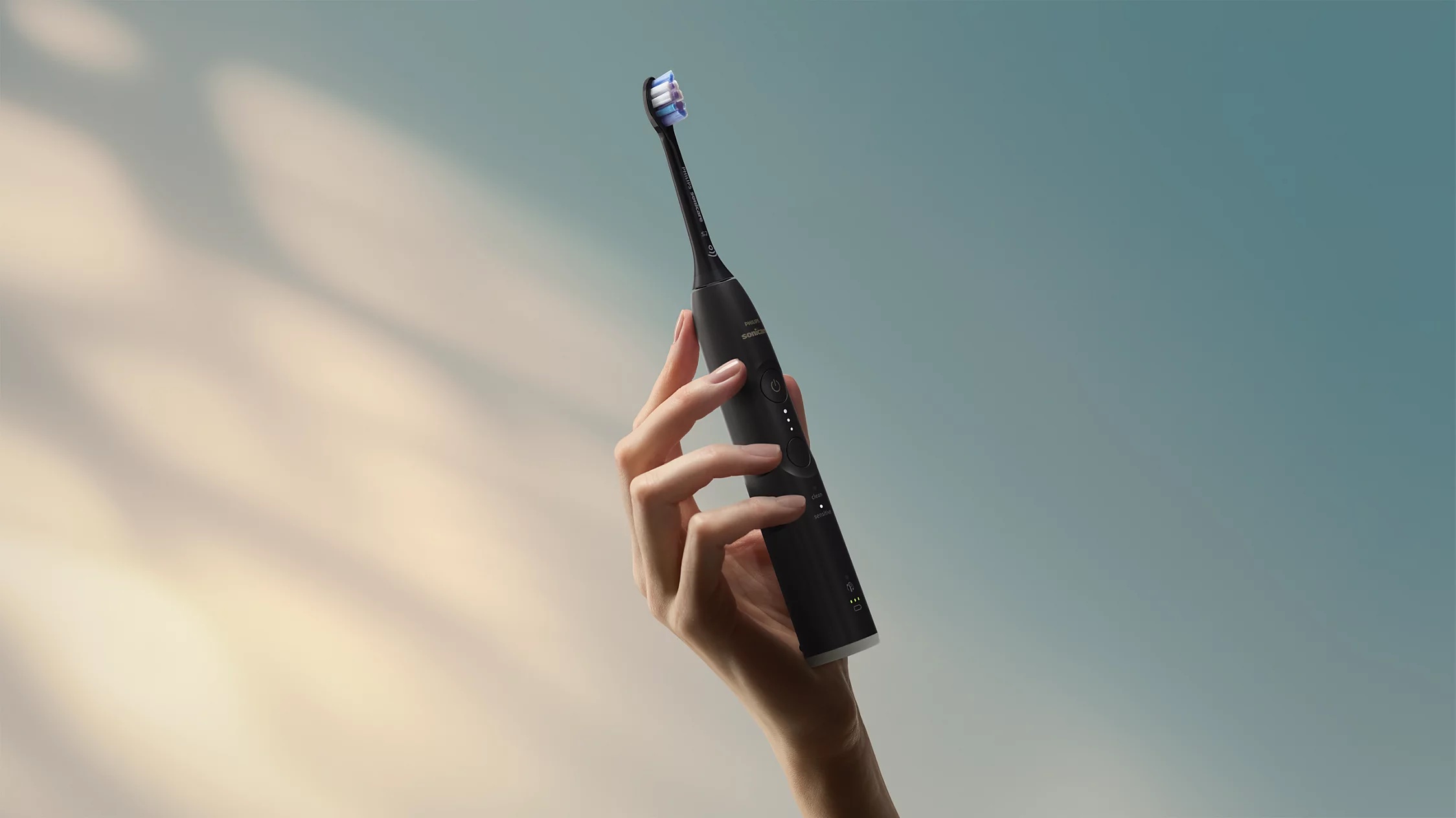 Bàn chải điện Philips Sonicare 6100 HX7401