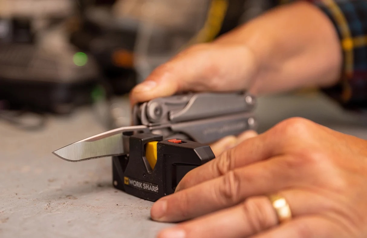 Dụng cụ mài dao Leatherman Blade Sharpener