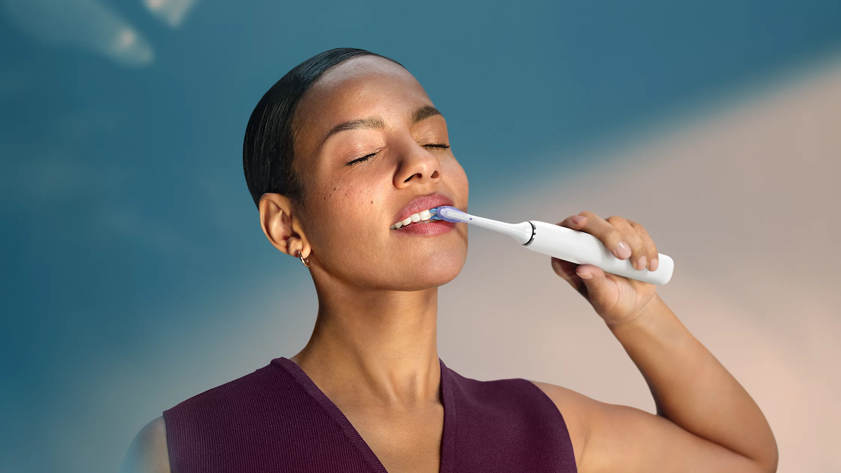 Bàn chải điện Philips Sonicare DiamondClean 9000 HX9911