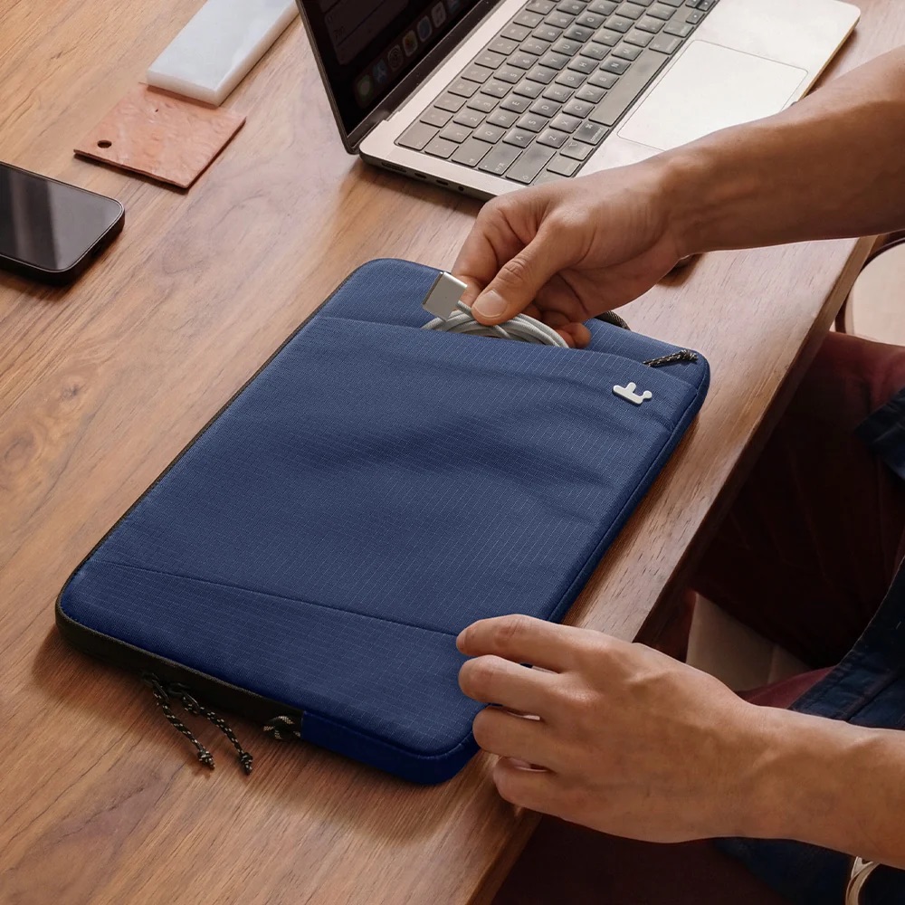 Túi chống sốc Tomtoc Essence A35 (Macbook/Ultrabook 13