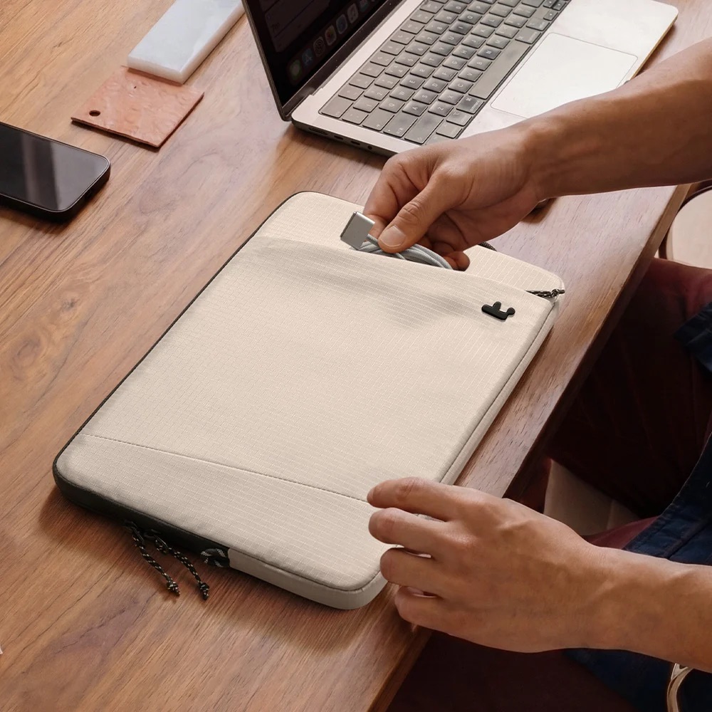 Túi chống sốc Tomtoc Essence A35 (Macbook/Ultrabook 13