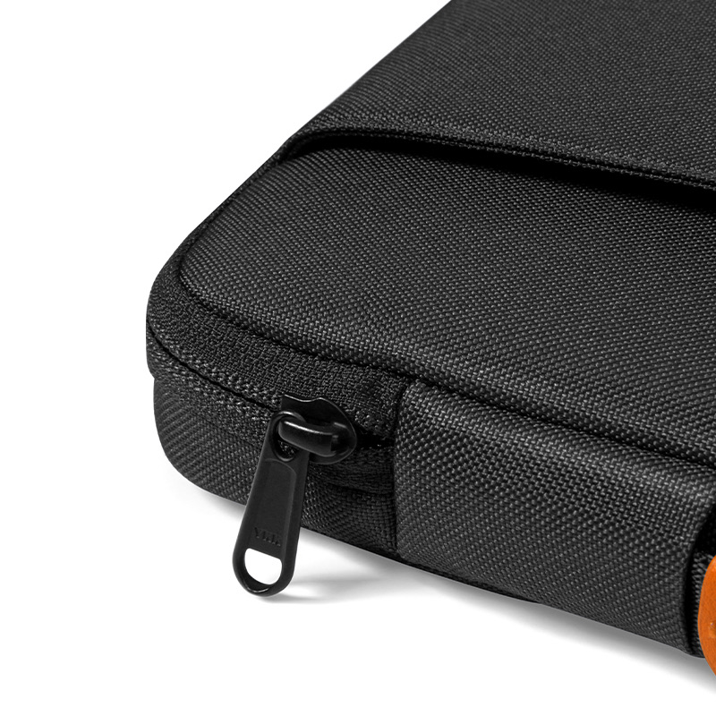 Túi xách chống sốc Tomtoc A22 Defender Briefcase for Macbook 13