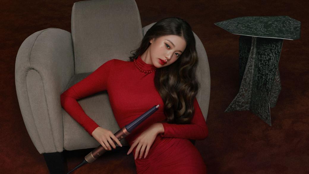 Máy tạo kiểu tóc & sấy đa năng Dyson Airwrap Coanda2x 2026 (Burgundy) - Limited Edition