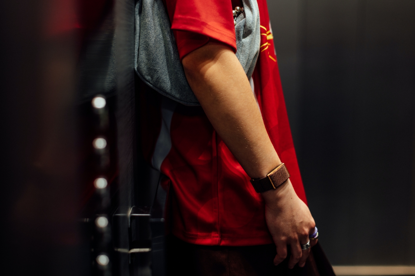 Vòng đeo tay sức khoẻ Polar Loop (Brown Copper)