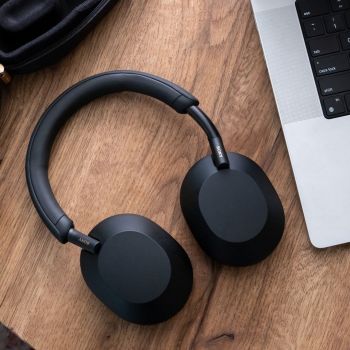 Sony WH-1000XM5 vs Sony WH-1000XM4 có gì khác nhau ?