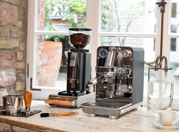 Máy Pha Cà Phê ECM Puristika: Tinh Hoa Của Nghệ Thuật Pha Cà Phê Espresso