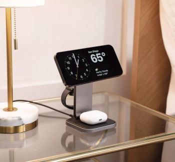 Trên tay Satechi 3-in-1 Foldable Qi2: Đế sạc không dây Qi2 cùng lúc 3 thiết bị