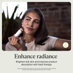 Máy massage đẩy tinh chất Therabody TheraFace Depuffing Wand