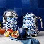 Ấm đun siêu tốc Smeg x Dolce&Gabbana (KLF03DGBEU)