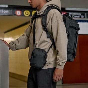 Túi đeo chéo Tomtoc Aviator T37 Travel Crossbody Bag