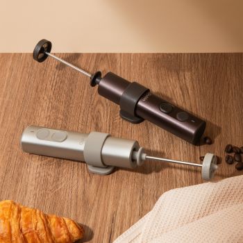 Dụng cụ đánh sữa OutIn LattoGo