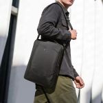 Túi đeo chéo Tomtoc UrbanEX-A04 Shoulder Bag for Laptop 14