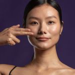 Thiết bị trẻ hóa da bằng ánh sáng đỏ toàn phổ Foreo FAQ 501