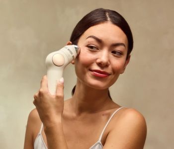 Thiết bị chăm sóc da mặt Therabody SkinSpa CryoCurrent