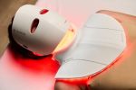 Thiết bị chăm sóc da cổ và ngực Therabody Neck & Chest LED